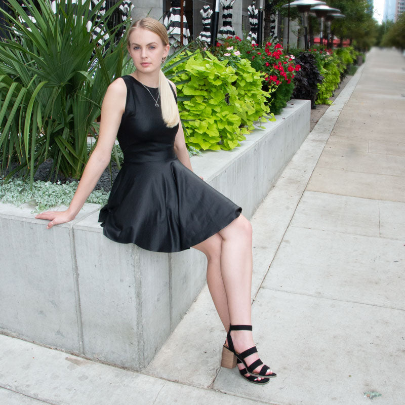 Rhodium Plated Outline Wave Pendant - Matador Diamond