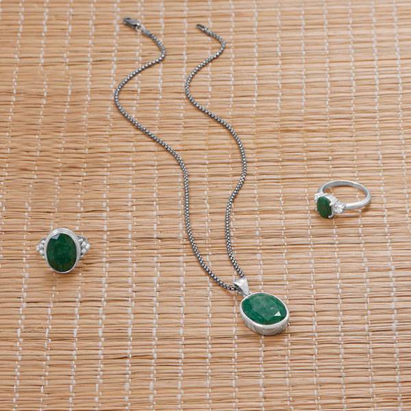 Oval Faceted Beryl Pendant - Matador Diamond