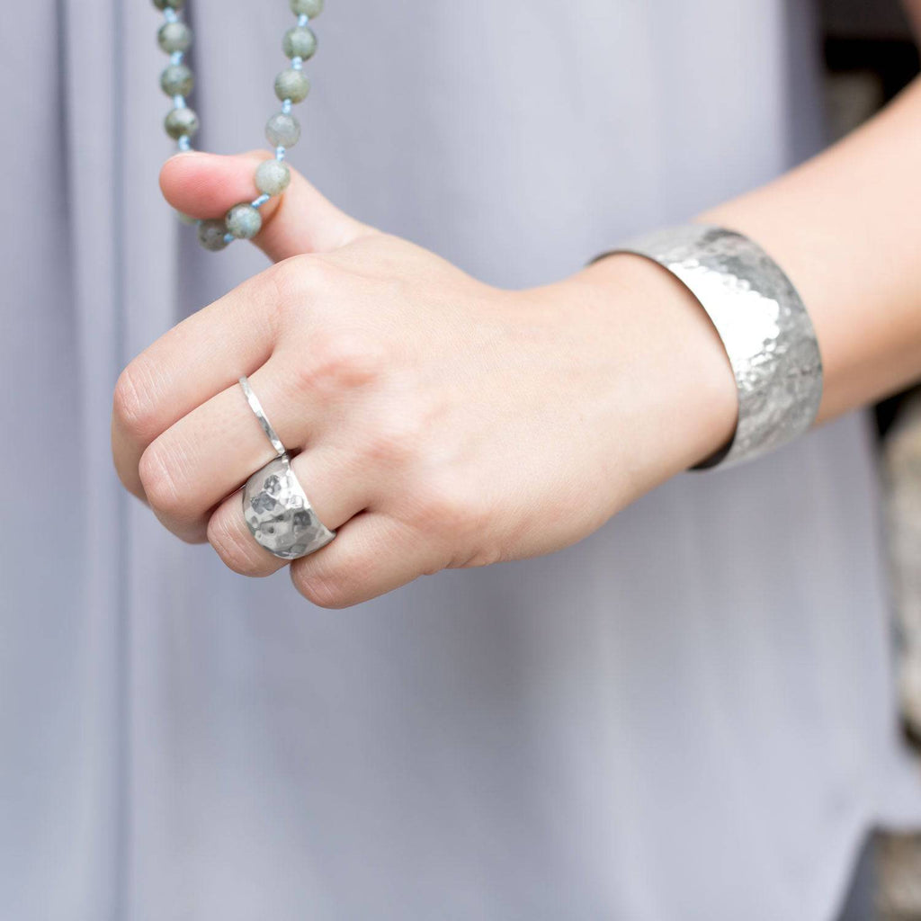 Thin Polished Hammered Band Ring - Matador Diamond