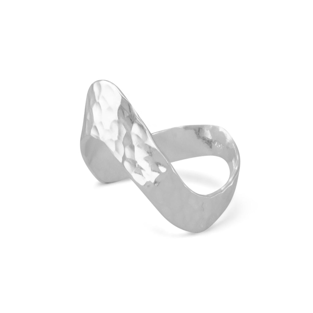 Hammered "V" Ring - Matador Diamond