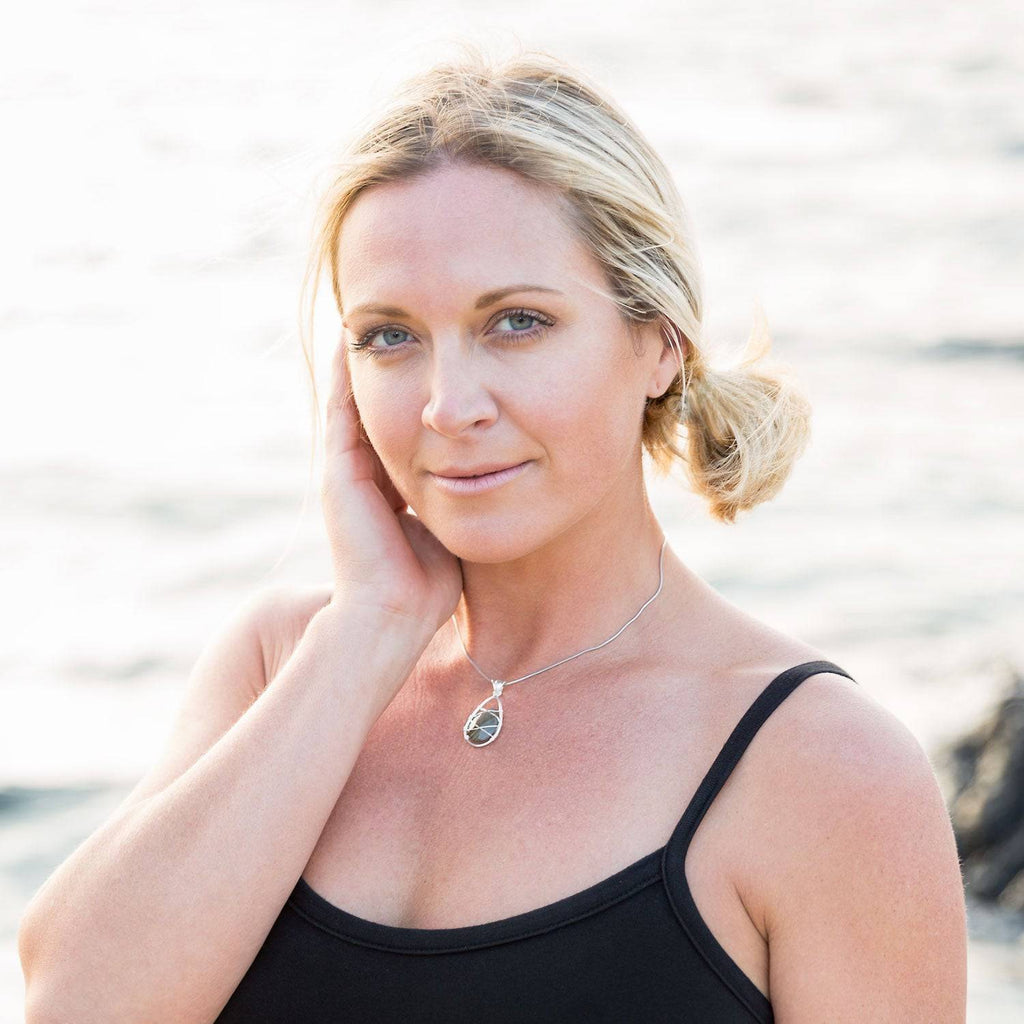 Wire Wrap Labradorite Pendant - Matador Diamond